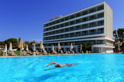 Kastellocampos Hotel | Airotel Achaia Beach