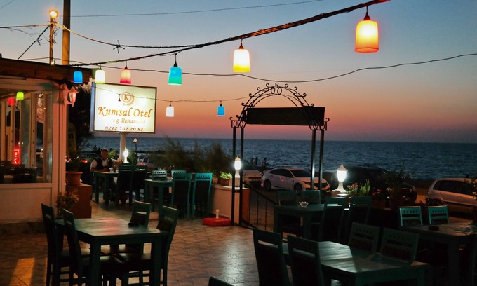 Karaburun Koyu Hotel | Airport Kumsal Otel