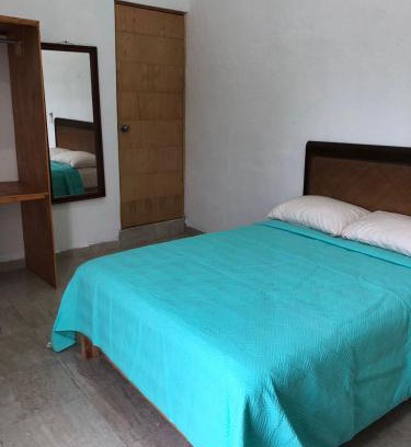 Alfredo V. Bonfil Bed & Breakfast | Airport Sleepy Inn