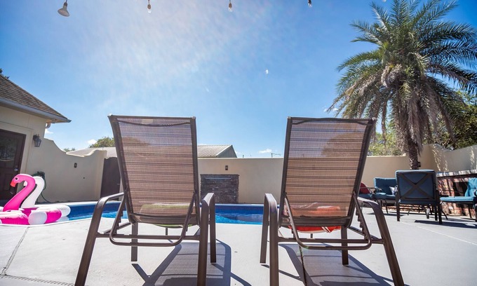 Shenandoah House | Airy Luxe+Sleeps 11+Pool+Game Room+Pool Table