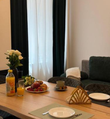 Old City Apartment | AJ Apartment Unirii Square