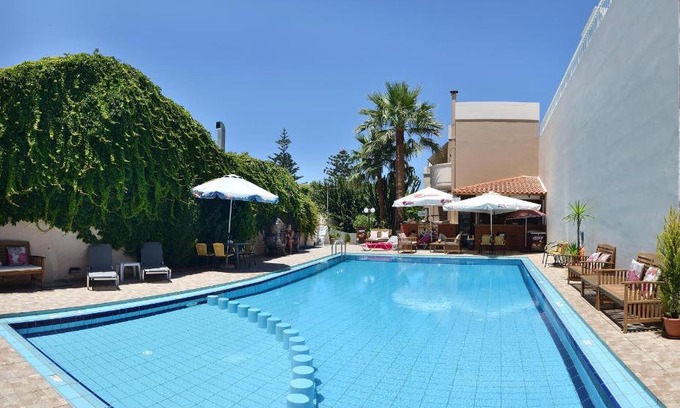 Agia Marina Apartment | Akatos Hotel