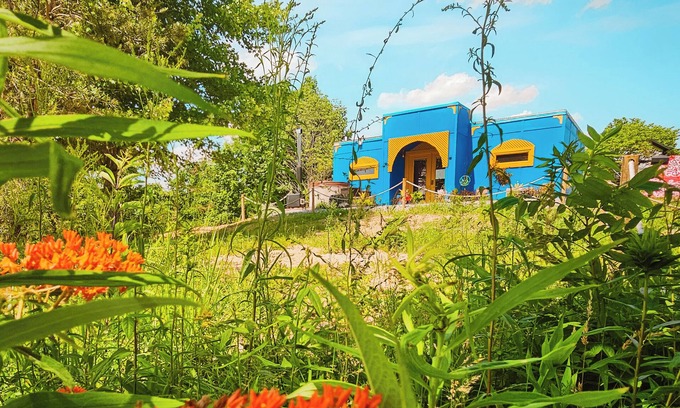 Creola Cabin | Aladdin inspired cabin Hot Tub Pet Friendly 3 Miles from Hocking Hills State Pk