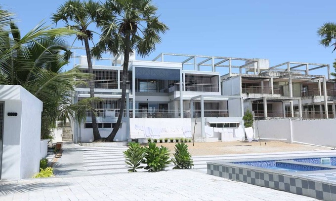 Cheyyur Villa | Alamparai Villa: Riverfront House W/Great Views, Full Kitchen, & Strong Wi-Fi