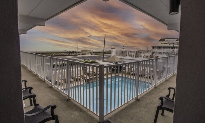 North Wildwood Hotel | Alante Oceanfront Motor