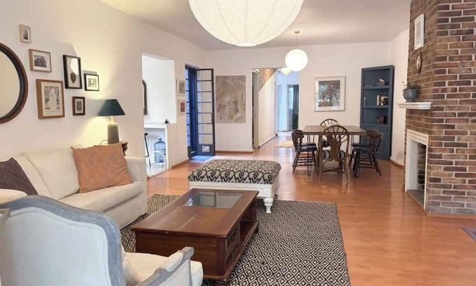 Lafayette House | Alarcon apartment: two-story, 4 bedrooms, hall, balcony, terrace.