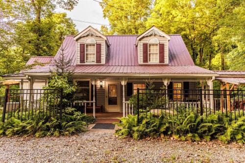 Bryson City House | Alarka Creek Oasis