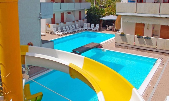 Alba Adriatica Apartment | Alba Adriatica: Poolside Escape