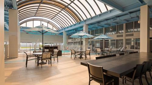 Newtonville Hotel | Albany Airport Inn