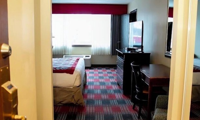 Albany Hotel | Albany Plaza Hotel