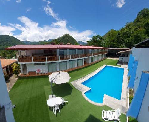 Kimiri Hotel | Albergue Schuler