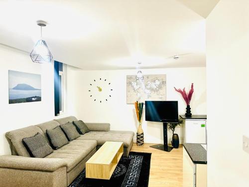 Rusholme Apartment | Albert Inn