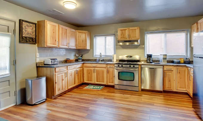 Raynolds Addition House | Albuquerque Home with Private Rooftop Deck!