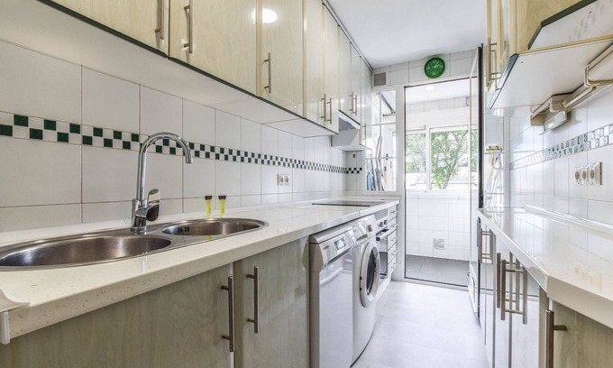 Guindalera Apartment | Alcalá I - Spacious flat in Alcalá