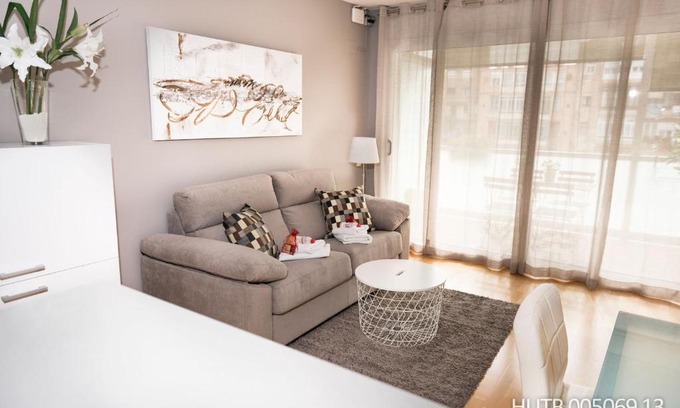 L'Antiga Esquerra de l'Eixample Apartment | Alcam Aribau
