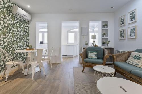 Cotos Apartment | Alcam Castellana La Paz Madrid