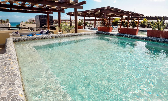 Downtown Condo | Aldea Thai PH with HUGE rooftop terrace, private plunge pool! Updated & Unique!