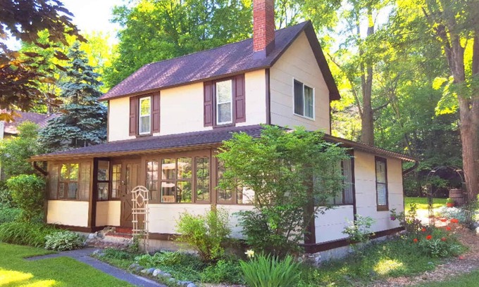 Alden House | Alden Terrace Cottage