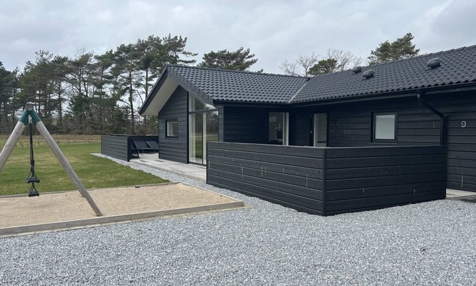 Haslevgarde House | "Aleksa" - 500m from the sea by Interhome