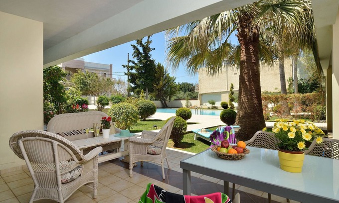 Kato Galatas Apartment | Alexandra's relaxing suite