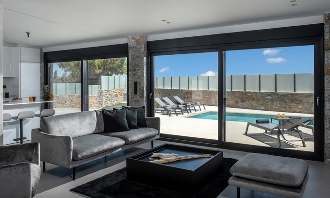 Old Hersonissos Villa | Alexia's Luxury Oasis