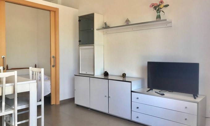 Salou City Centre Apartment | Alexis II Zeus Salou 0252