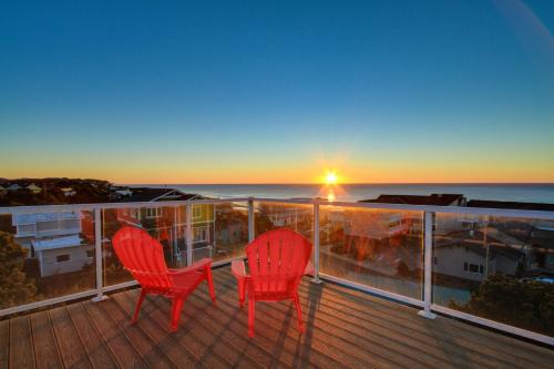 Lincoln City House | All Decked Out