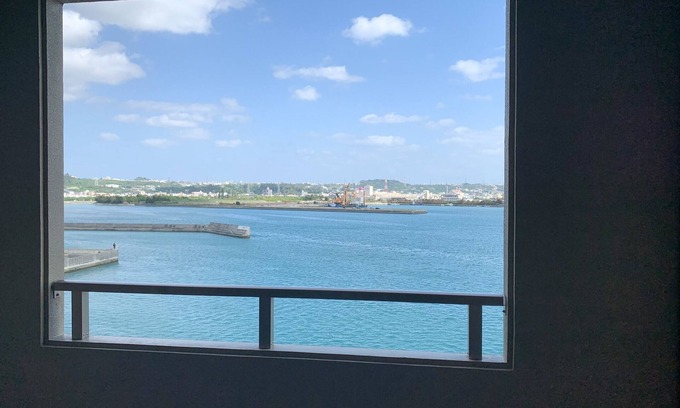 Awase Apartment | All rooms have ocean views and are very popular wi /Okinawa Okinawa