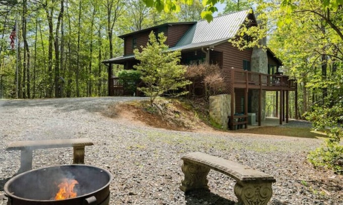 My Mountain Cabin | All wood cabin with hot tub and gameroom, surrounded by nature