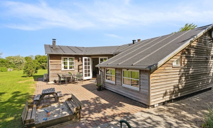 Asserballeskov House | "Alma" - 400m from the sea by Interhome