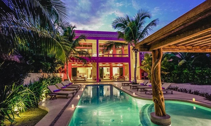 Akumal Villa | Alma Rosa: Jade Bay's jewel, elegant beachfront villa with a heated pool!