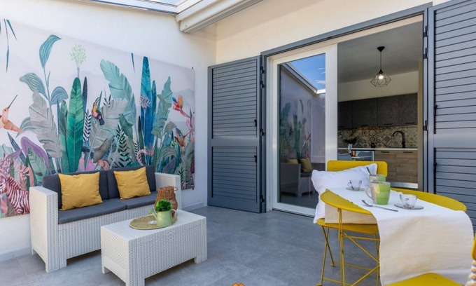Capitana House | ALMAr holiday house