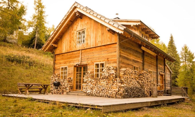 Bodensdorf Ski Chalet | Almhütte Chalet HIRSCHFISCH