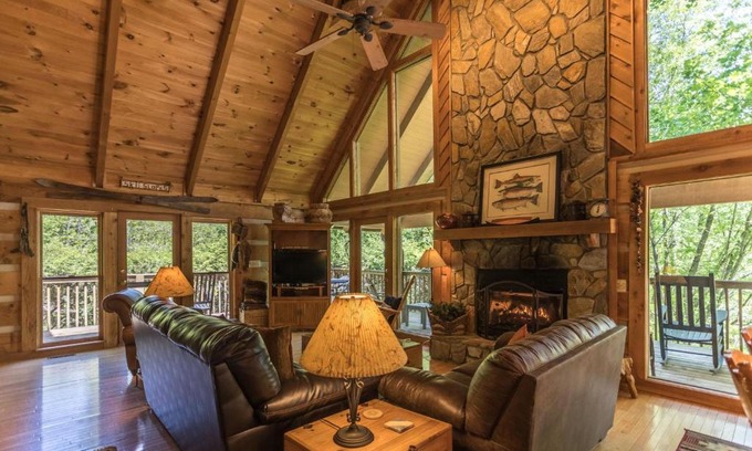 Sugar Grove House | Almost Heaven