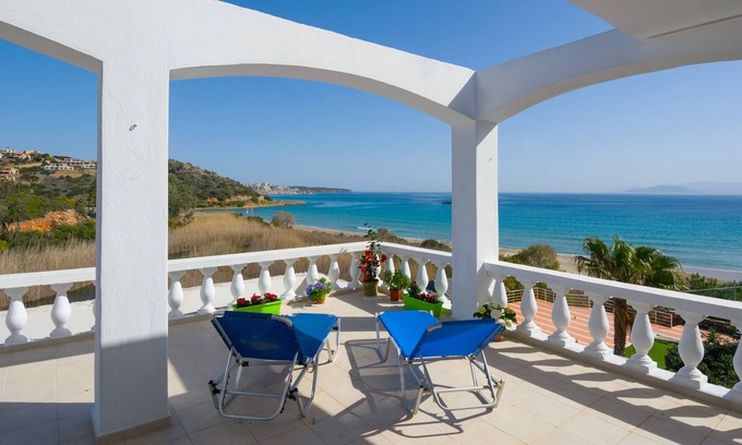 Almyros Apartment | ALMYROS BEACH APARTMENT
