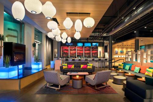 Cheektowaga Hotel | Aloft Buffalo Airport