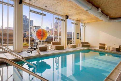 Westown Hotel | aloft Hotel Milwaukee Downtown