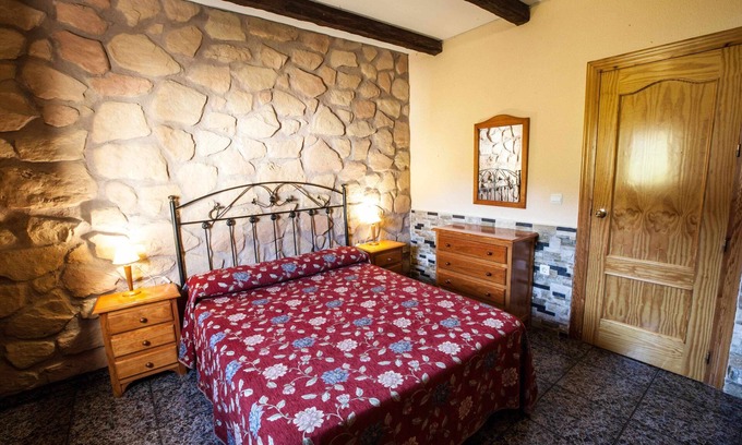 Mecina Bombaron Apartment | Aloj. Rural La Ermita for 2 people with Spa and Jacuzzi