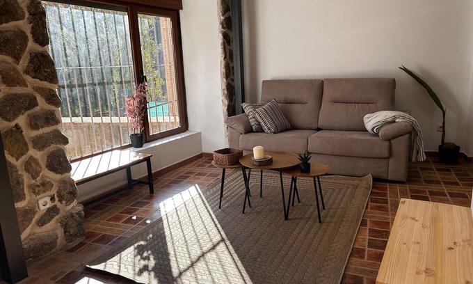 Toledo House | Alojamiento Retama