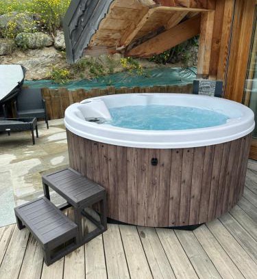 Huez-en-Oisans Ski Chalet | Alpe d'Huez Houses - Chalet Gustave - Beau chalet 4 chambres 50m piste Huez Express