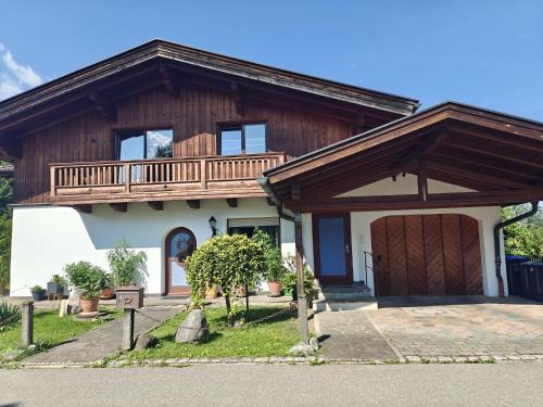 Grafing Apartment | Alpen View