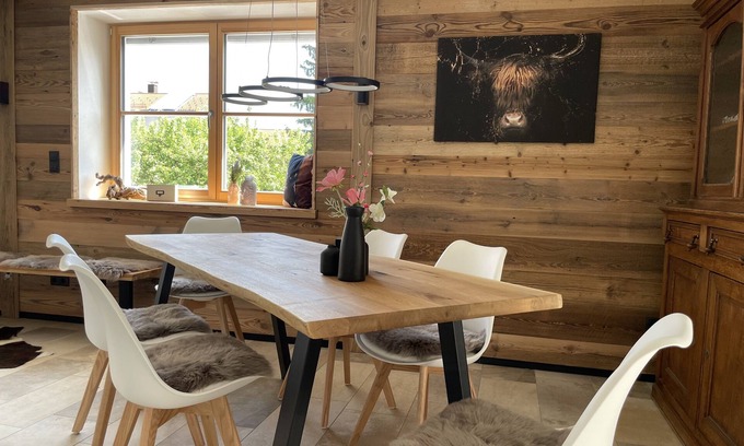 Unterallgau Apartment | Alpenchic vacation apartment for up to 6 people