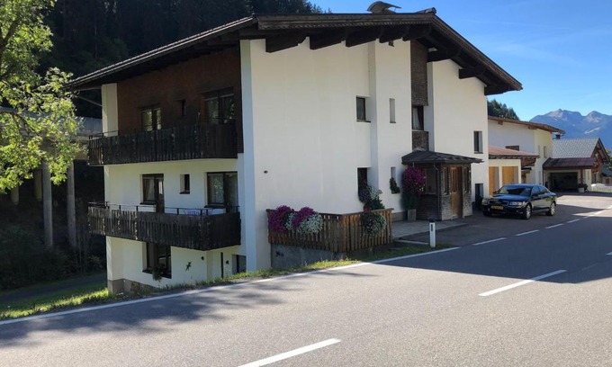 Kloesterle am Arlberg Apartment | Alpin Haus Klösterle