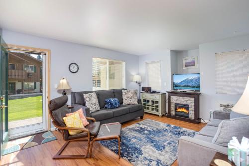 Downtown Leavenworth Apartment | Alpine Escape