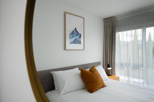Albert Town Apartment | Alpine Junction Townhouse Apartments, Lodge & Hotel