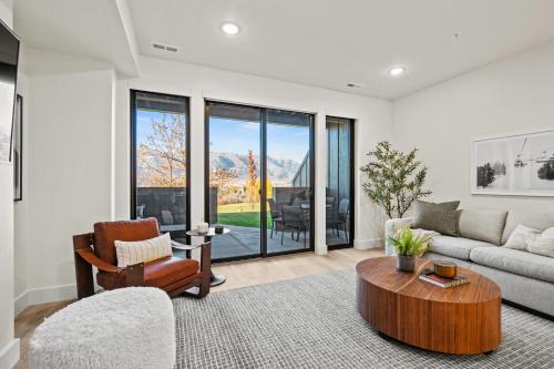 Wolf Creek House | Alpine Retreat at the Pointe Pt A106