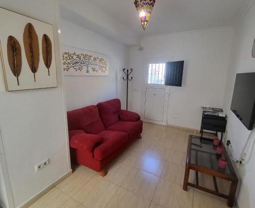 Algeciras Apartment | Alquiler Casa Algeciras semi centro Obra nueva Patio barata