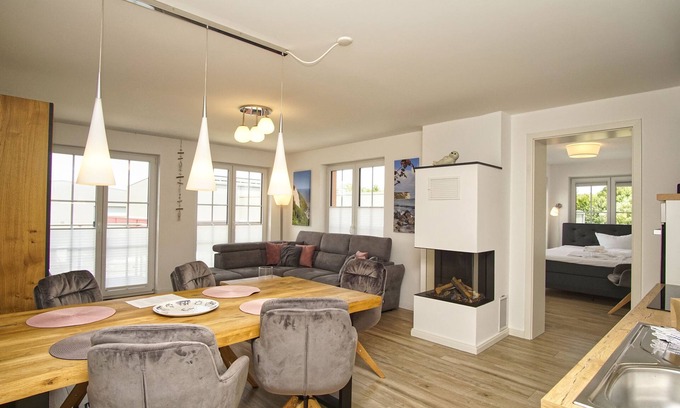 Lauterbach Apartment | Alte Fischfabrik Lauterbach Wohnung Nr. 10 Möwe