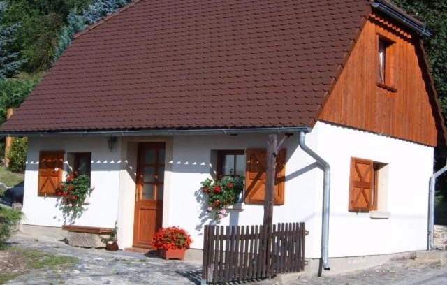 Hainewalde House | Alter Pferdestall