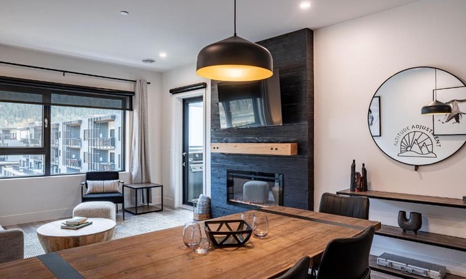 Revelstoke Apartment | Altitude Adjustment by Revelstoke Vacations